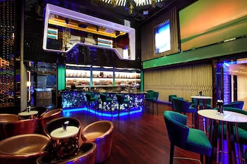 home style at platinum suites klcc twin towers