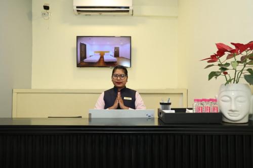 Crayon Hotels,,3 star