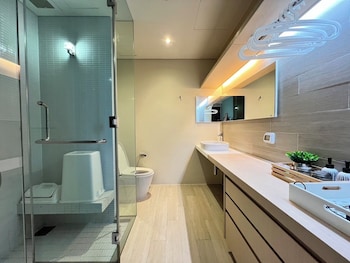 residence veranda by thita