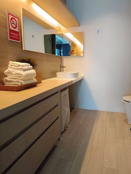 residence veranda by thita