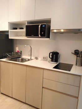 residence veranda by thita