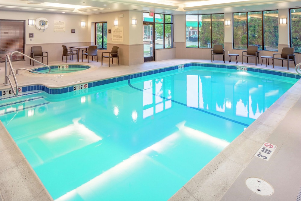 hilton garden inn plymouth