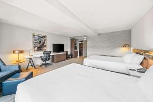 hilton garden inn plymouth