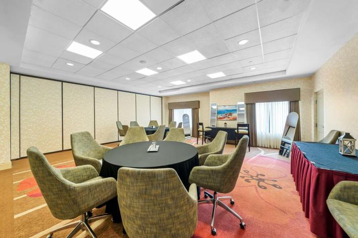 hilton garden inn plymouth