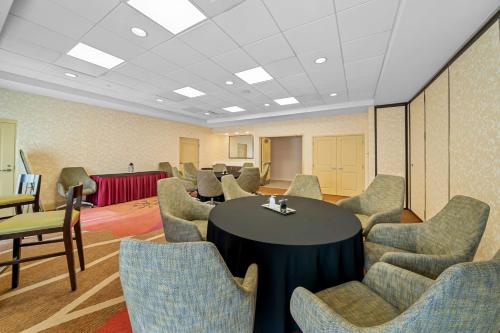 hilton garden inn plymouth