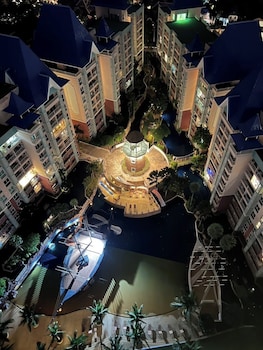 grande carribean condo by thita