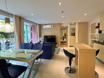 grande carribean condo by thita