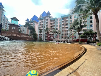 grande carribean condo by thita