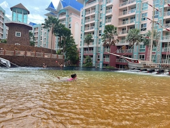 grande carribean condo by thita
