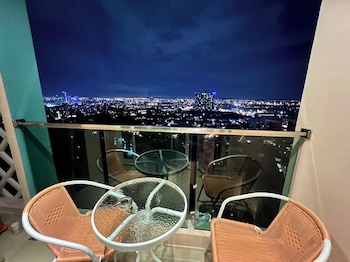 grande carribean condo by thita