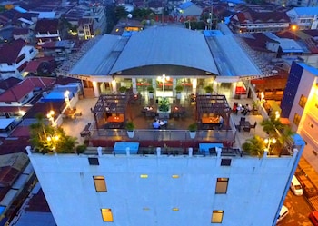 Transera Hotel Pontianak,West Kalimantan>>Pontianak,3 star