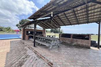 saujana villa cherok paloh kuantan beach