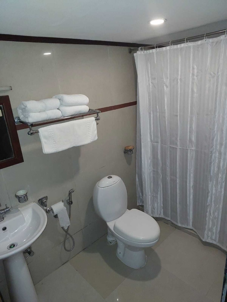 hotel indraprastha karunagapally