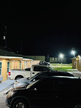 Express Inn & Suites,,3 star