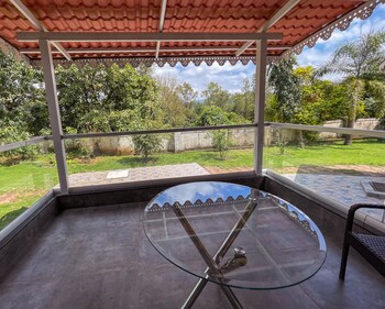 cosmicstays lilac villa luxury villa