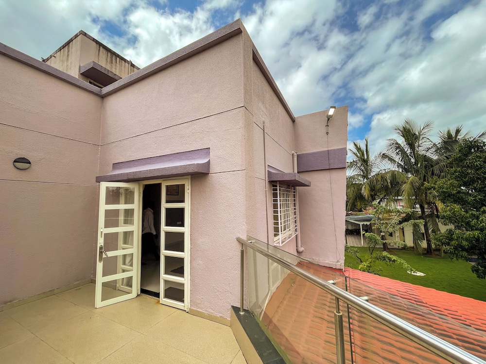 cosmicstays lilac villa luxury villa