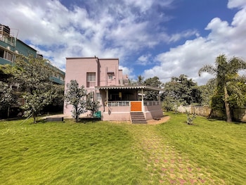 cosmicstays lilac villa luxury villa