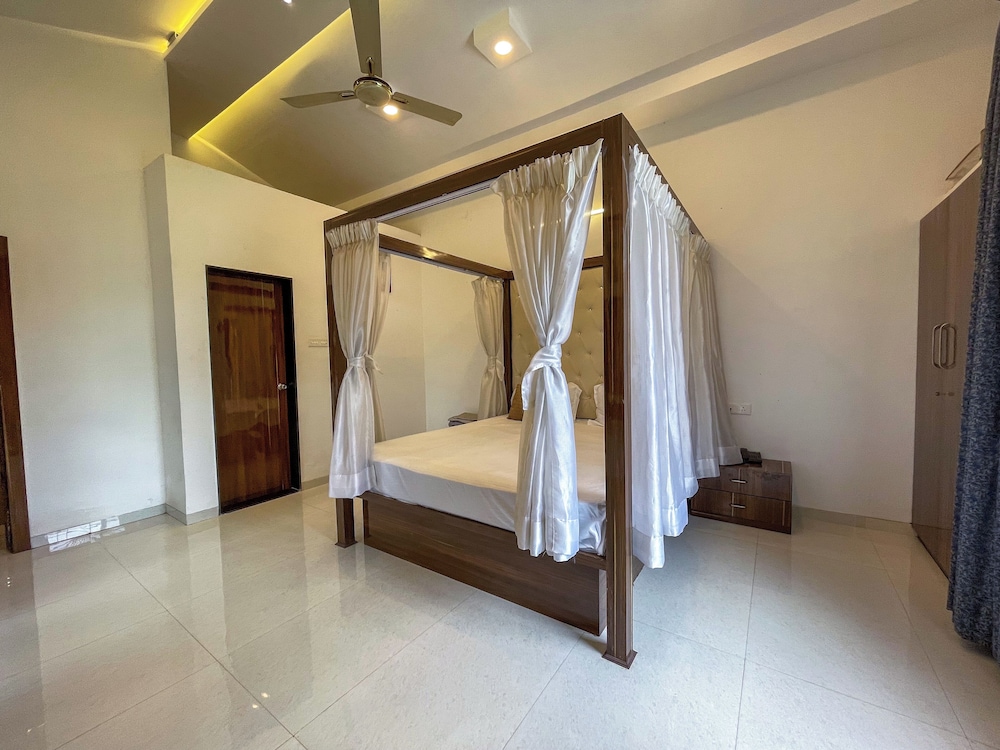 cosmicstays lilac villa luxury villa