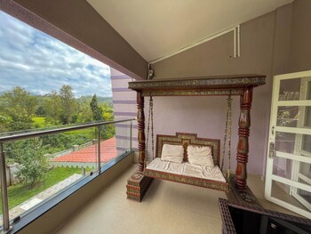 cosmicstays lilac villa luxury villa