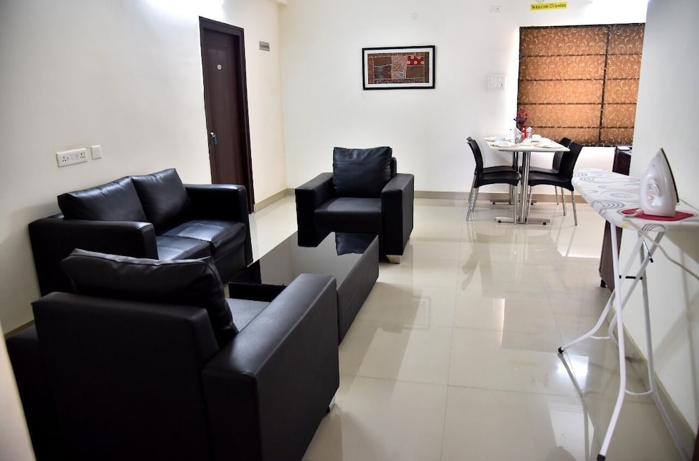 ssapphire asta apartments