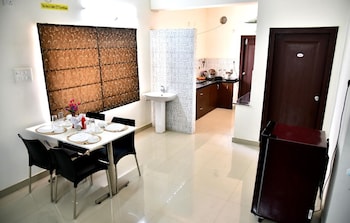 Ssapphire Asta Apartments,,4 star