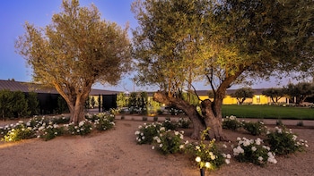 hotel bayit