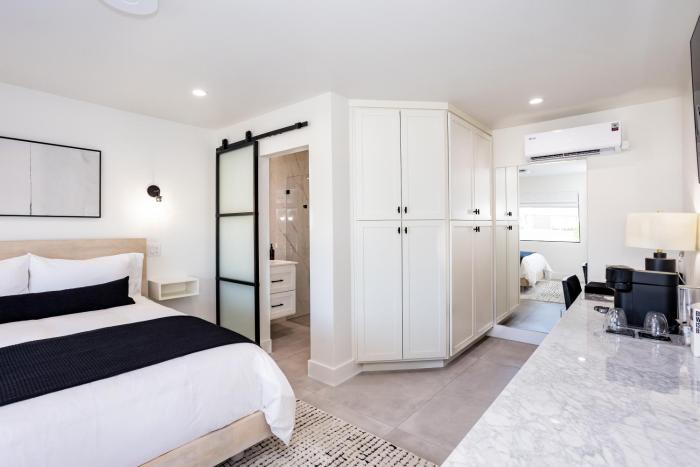 hotel bayit