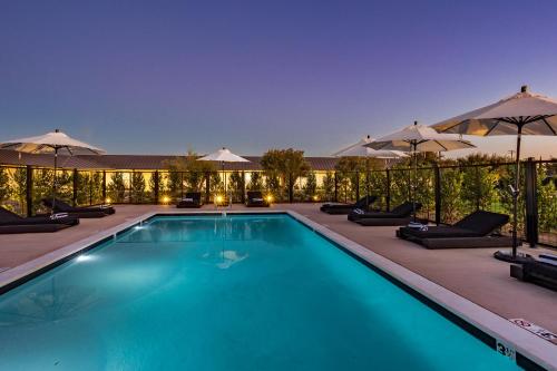 hotel bayit