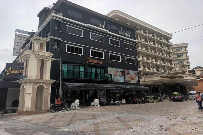 golden star pattaya