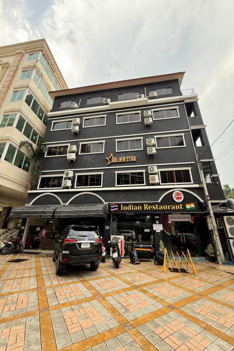 golden star pattaya