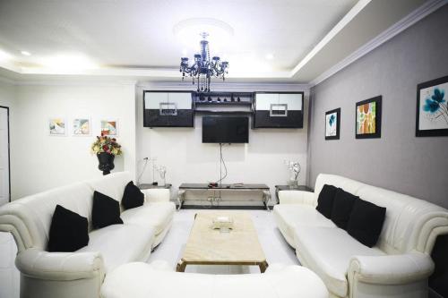 golden star pattaya