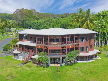 Hawaii Magic Skies Farmstay,,4 star