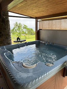 Hawaii Magic Skies Farmstay,,4 star
