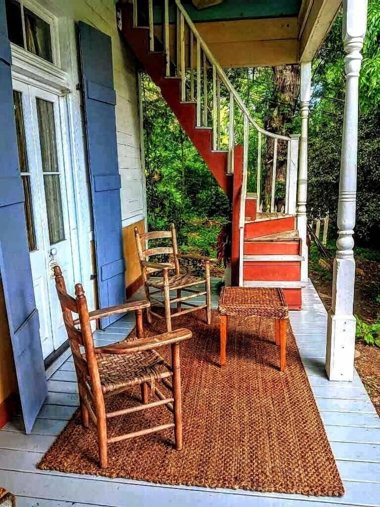 lafleur guest house