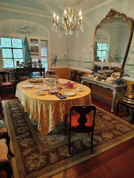 lafleur guest house