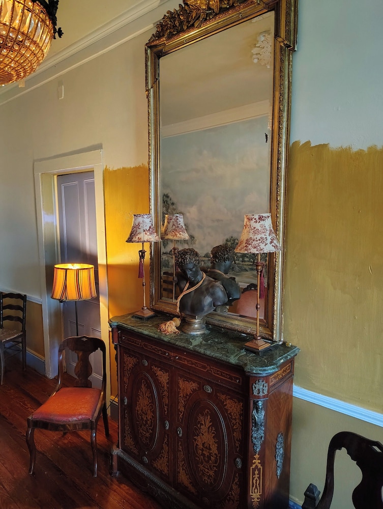 lafleur guest house