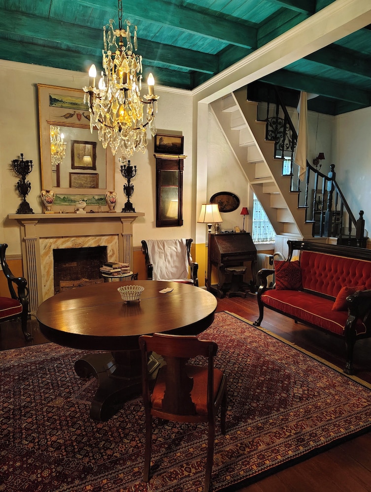 lafleur guest house