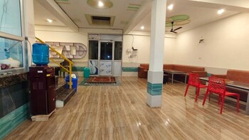 sunrise homestay agra rooftop view taj mahal