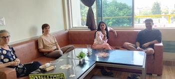 sunrise homestay agra rooftop view taj mahal