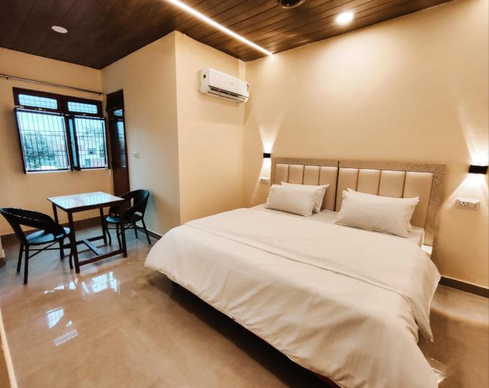 sunrise homestay agra rooftop view taj mahal