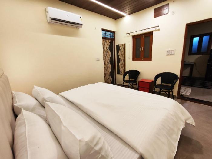 sunrise homestay agra rooftop view taj mahal