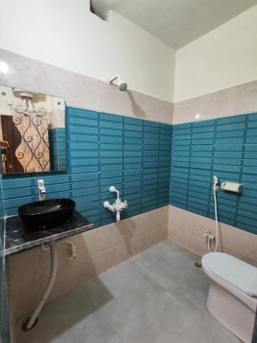 sunrise homestay agra rooftop view taj mahal