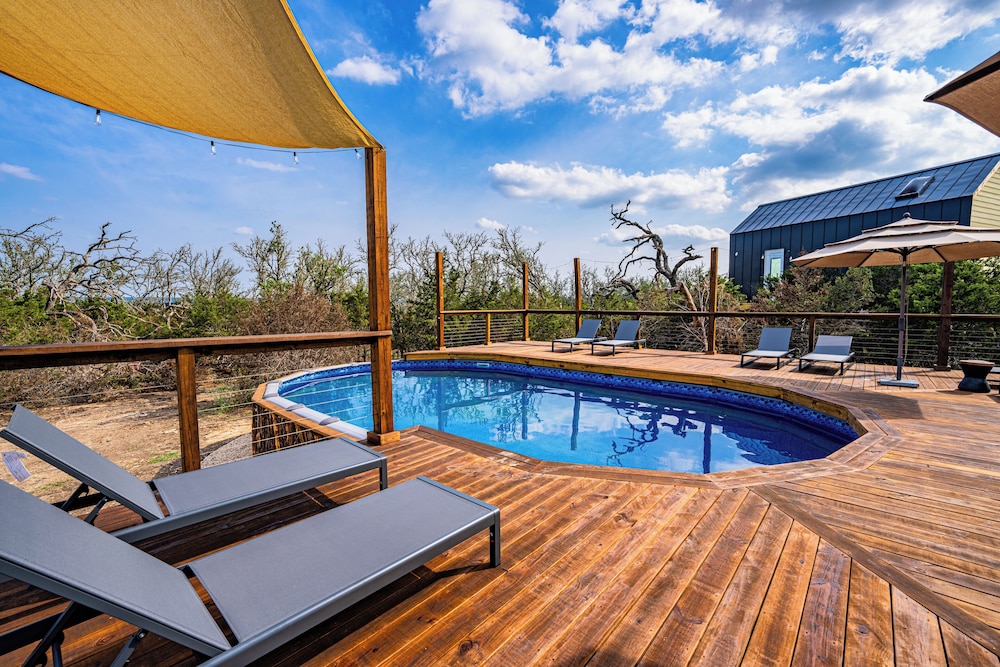 hera treehouse fredericksburg