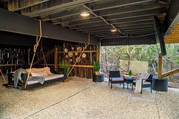 hera treehouse fredericksburg