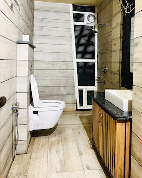 diva nest i luxury i 1bhk i homestay