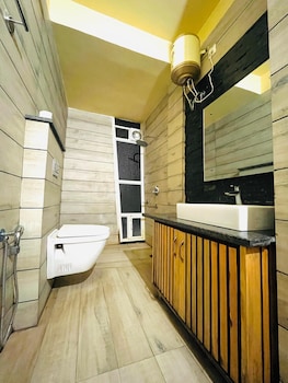 diva nest i luxury i 1bhk i homestay