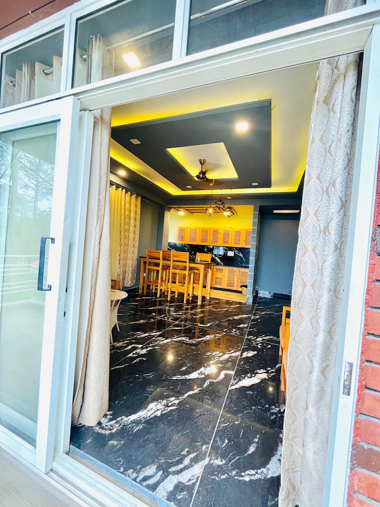 diva nest i luxury i 1bhk i homestay