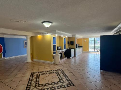 studio 6 huntsville al university drive