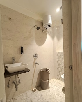 hotel h inn