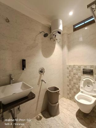 hotel h inn